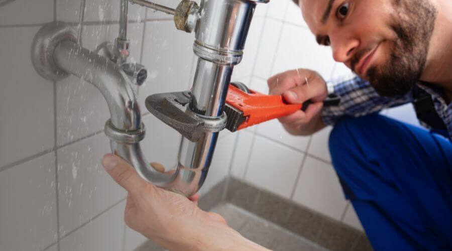 Professional same day plumber in Hoople, ND